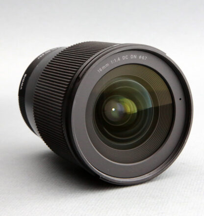 Sigma Canon EF-M 用 16mm f1.4  #5599xx