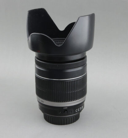 Canon EFs 18-200mm IS  #027xx 防手震 +遮光罩：圖片 4