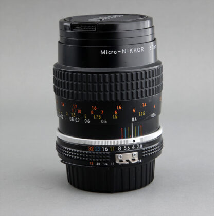 Nikon AIS 55mm f2.8 micro #596xxxx